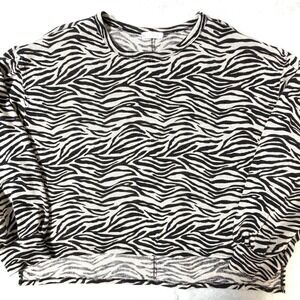 FSL Apparel Zebra Print Knit Top Large Black & White Animal Print Lightweight